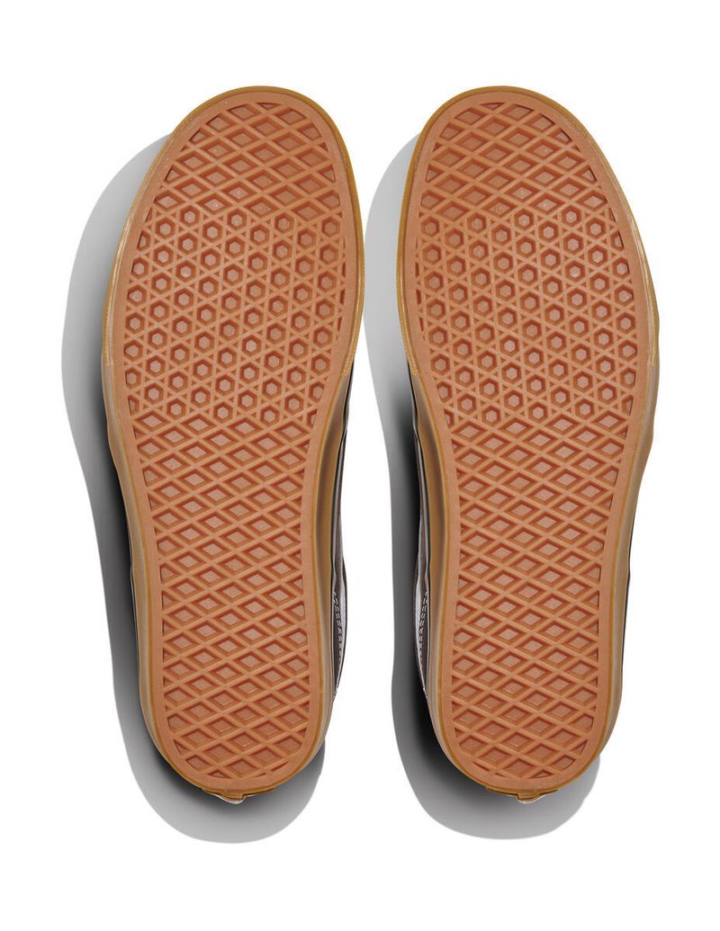 VN000D7QD4C-2NP-4