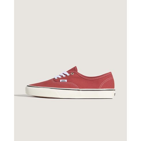 Tenis Authentic